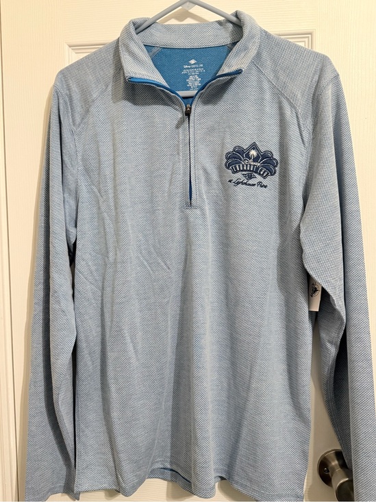 Disney Tops - Disney Lookout Cay Quarter-Zip Pullover with Embroidered Crest NWT medium